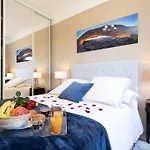 Le Castel Rose Super Cannes, Face Aux Iles De Lerins Vallauris