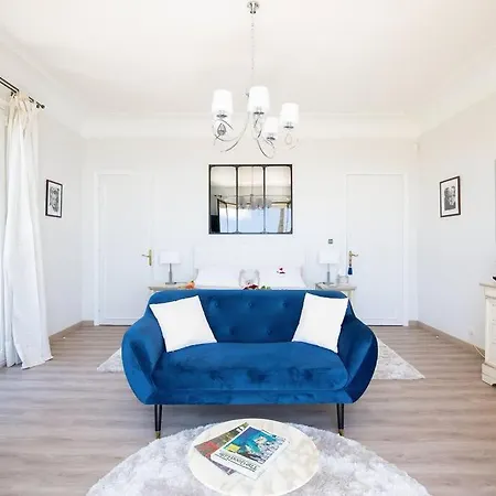 Le Castel Rose Super Cannes, Face Aux Iles De Lerins Vallauris
