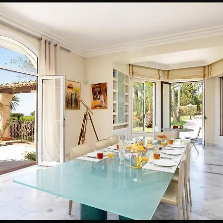 Le Castel Rose Super Cannes, Face Aux Iles De Lerins Villa Vallauris